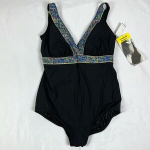 New Longitude Women’s 24W One Piece Tummy Control Swimsuit Built-in Bra‎